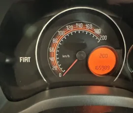 2011/12 Fiat Uno Vivace 1.0 Prata - speed