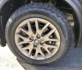 2021/21 Fiat Argo Trekking 1.8 At Preto - tire